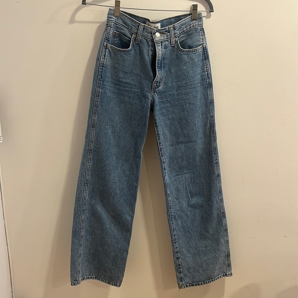 Sunday Best Jupiter Jean - Picture 2 of 3